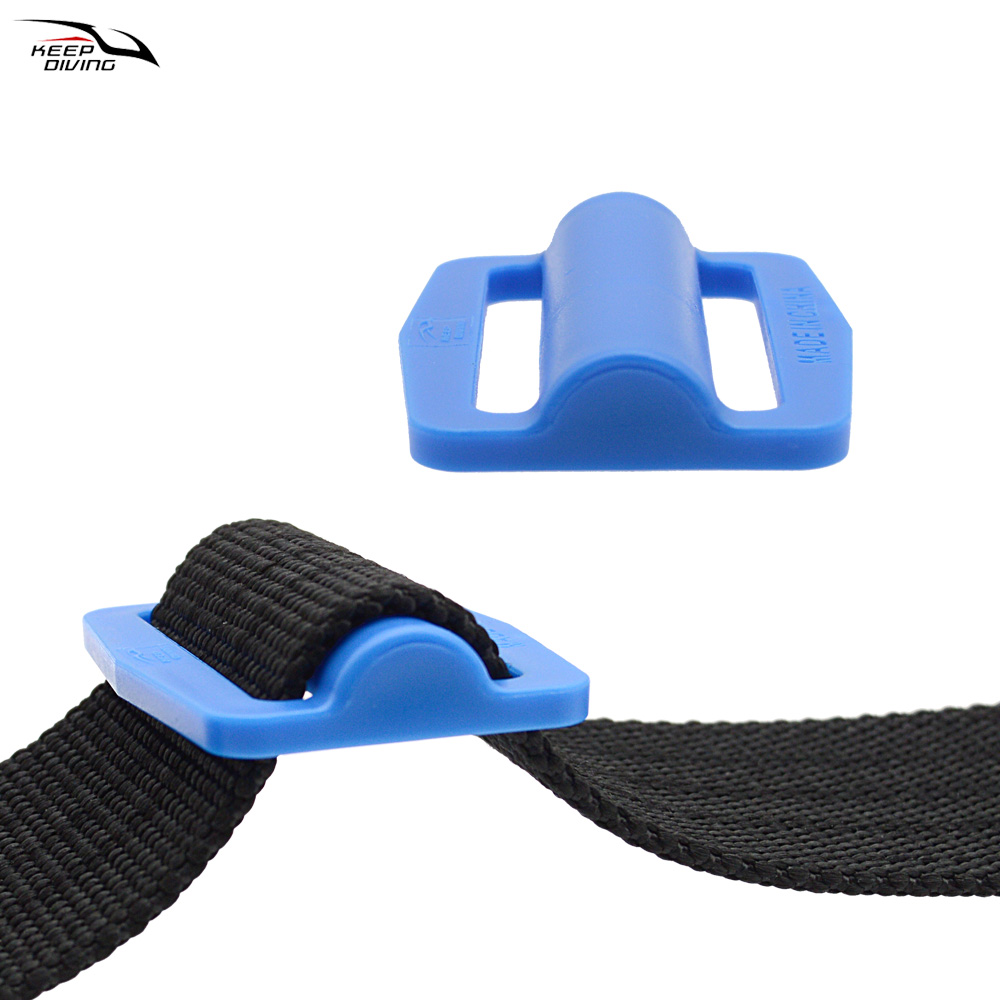 Placa trasera de buceo POM, 2  - Aquatic Diving reseña y precio
